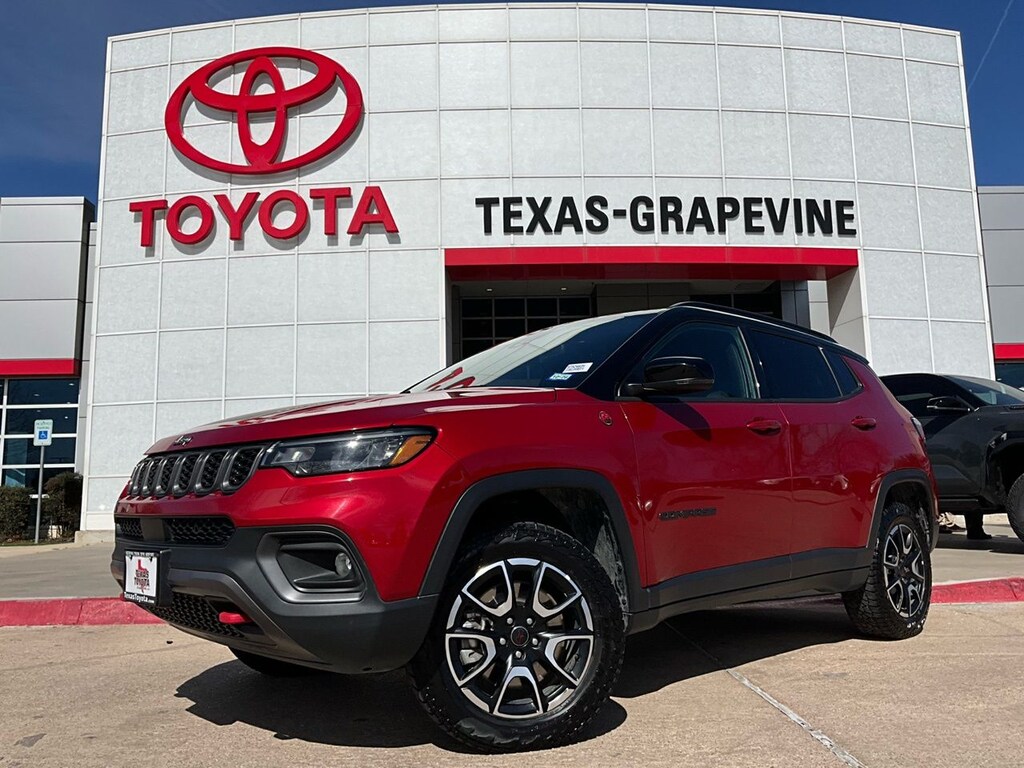 Used 2025 Jeep Compass Trailhawk SUV
