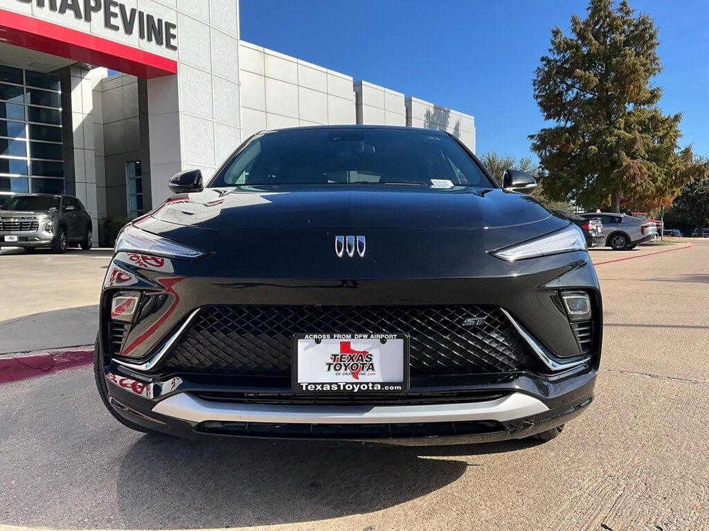 Used 2025 Buick Envista Sport Touring SUV