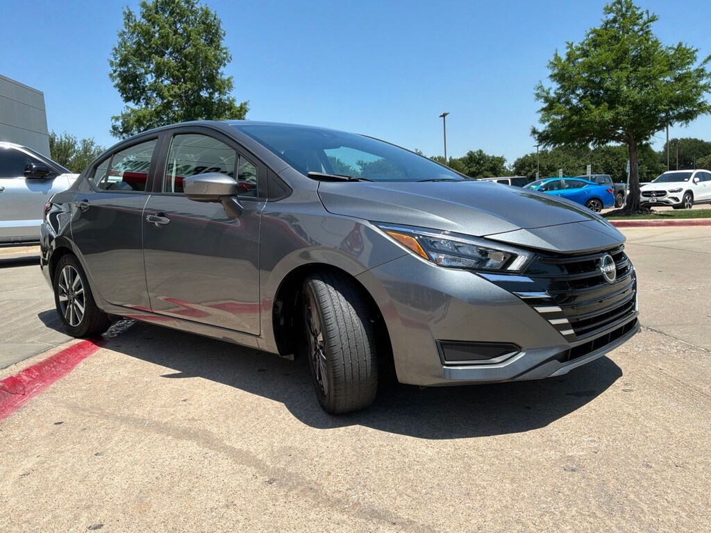Used 2025 Nissan Versa 1.6 SV Sedan