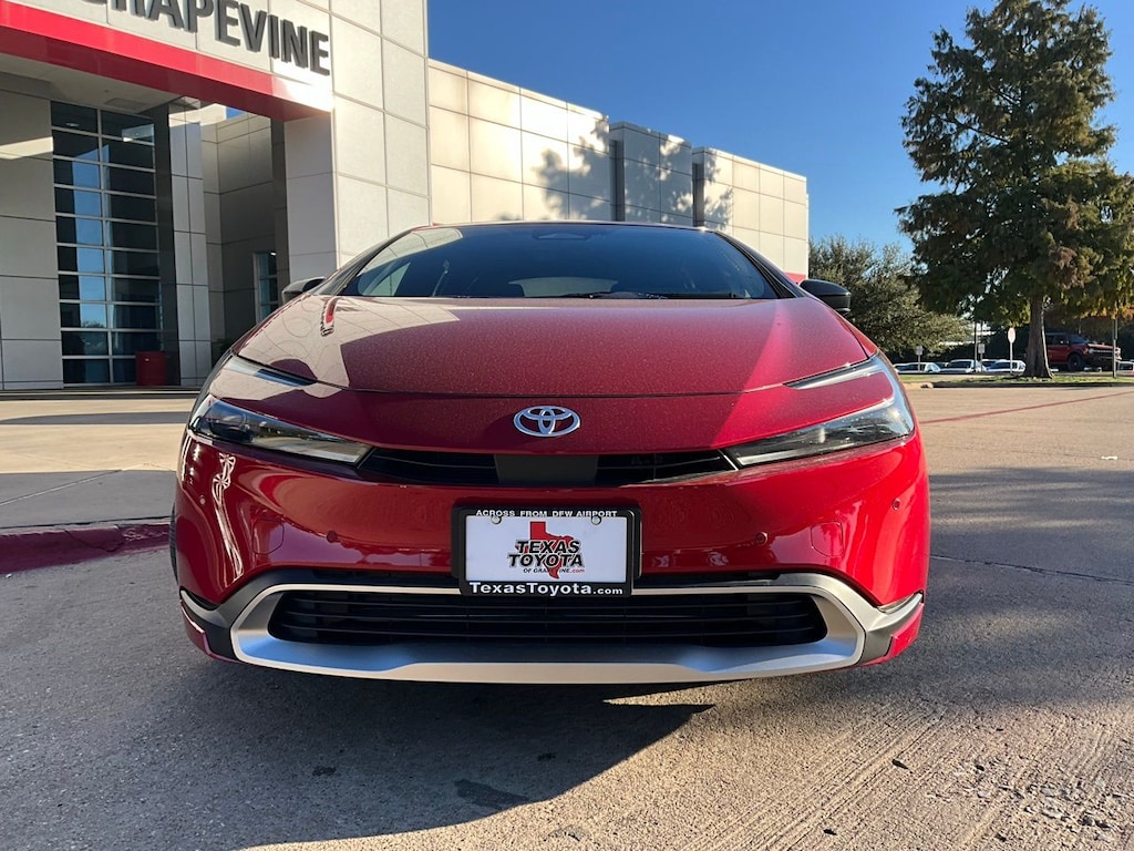 New 2026 Toyota Prius Plug-In Hybrid SE Hatchback