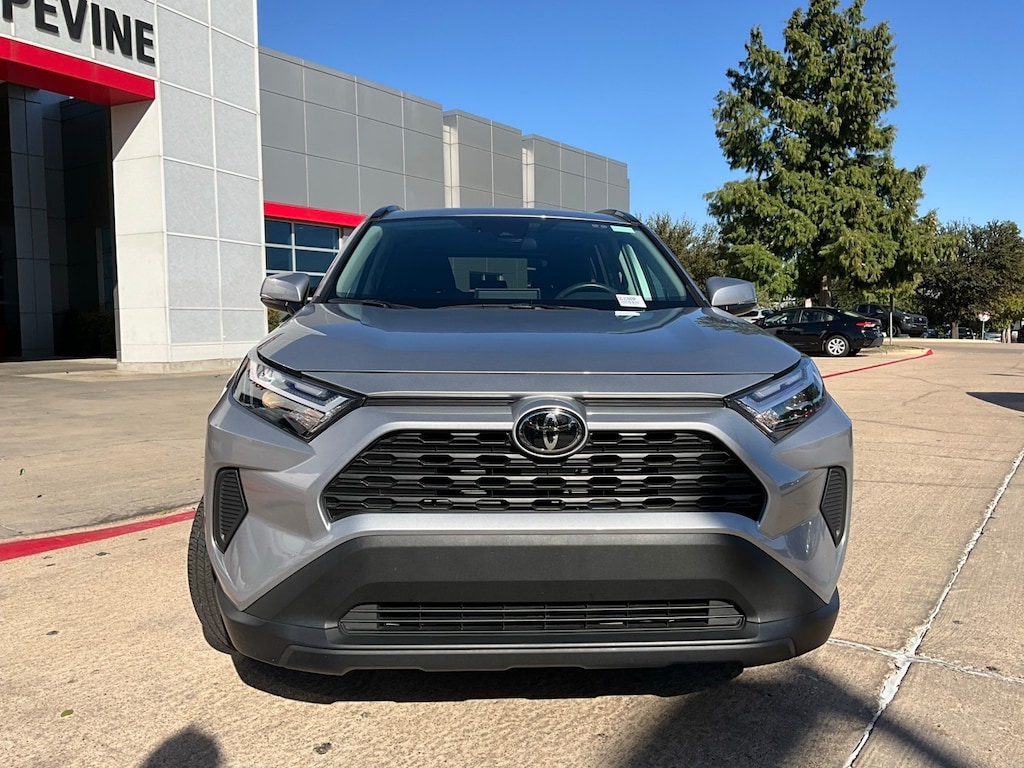 Used 2025 Toyota RAV4 XLE SUV