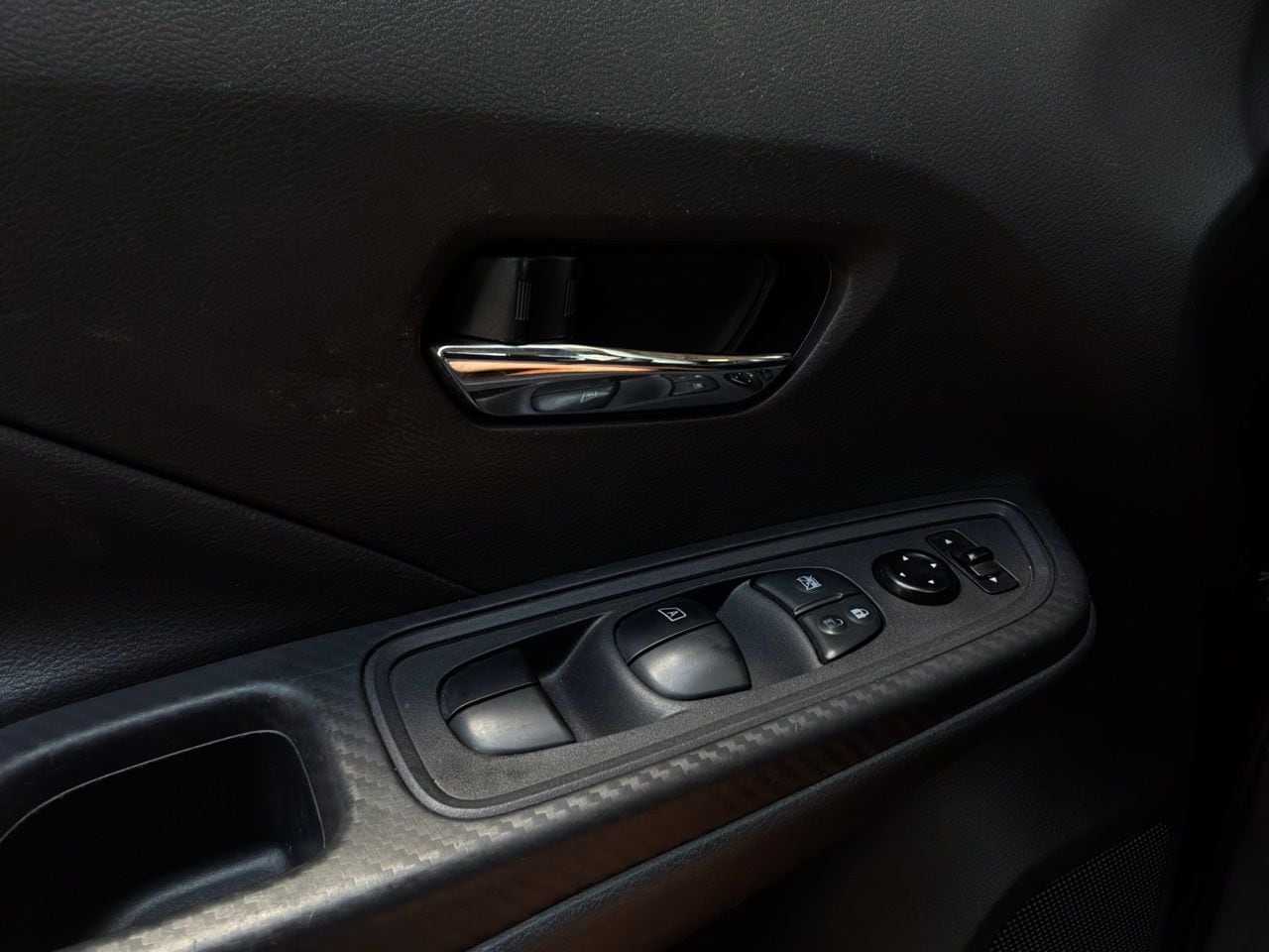 2023 Nissan Versa Sedan SV - Photo 20