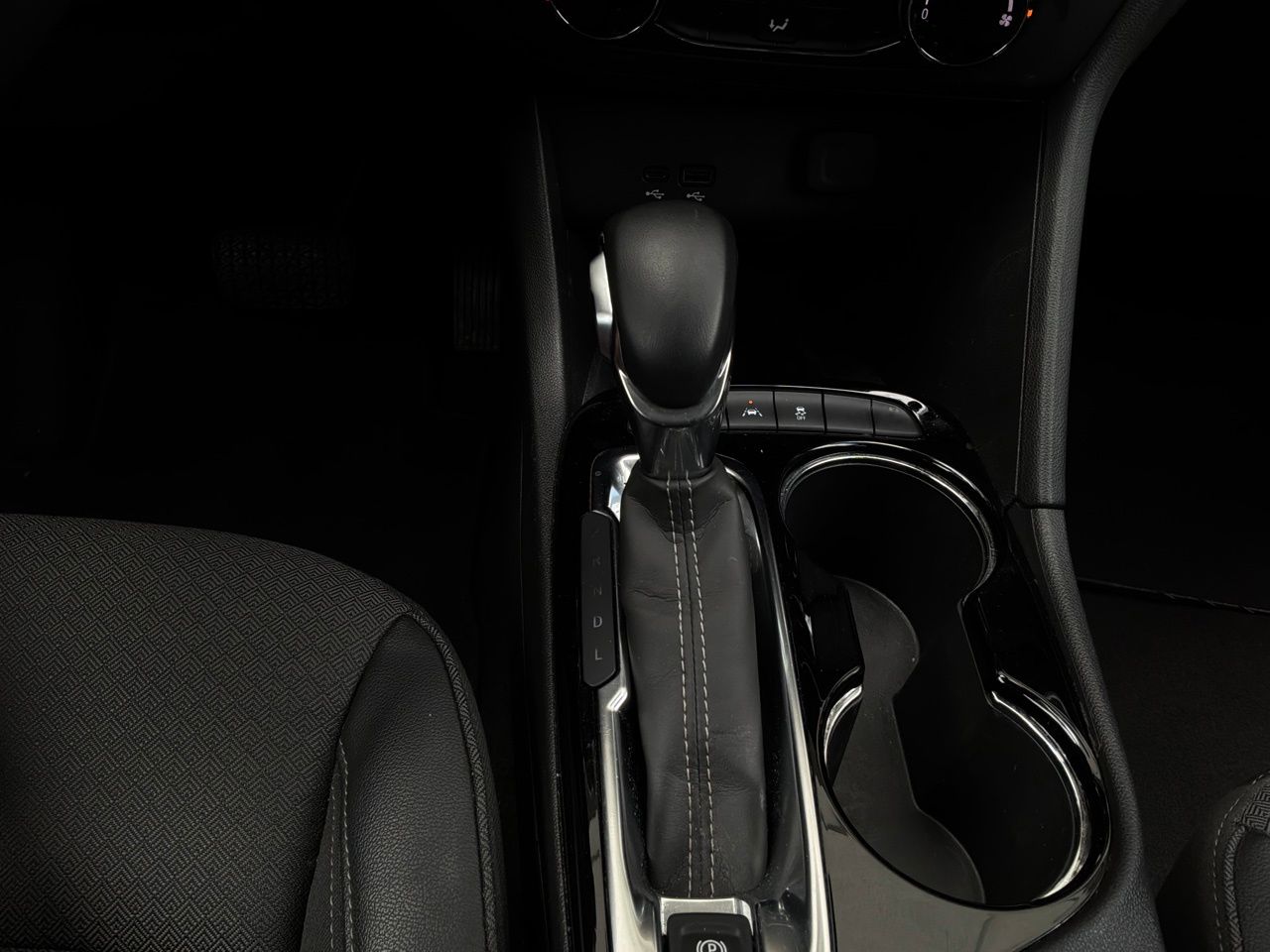 2025 Buick Encore GX Preferred - Photo 22