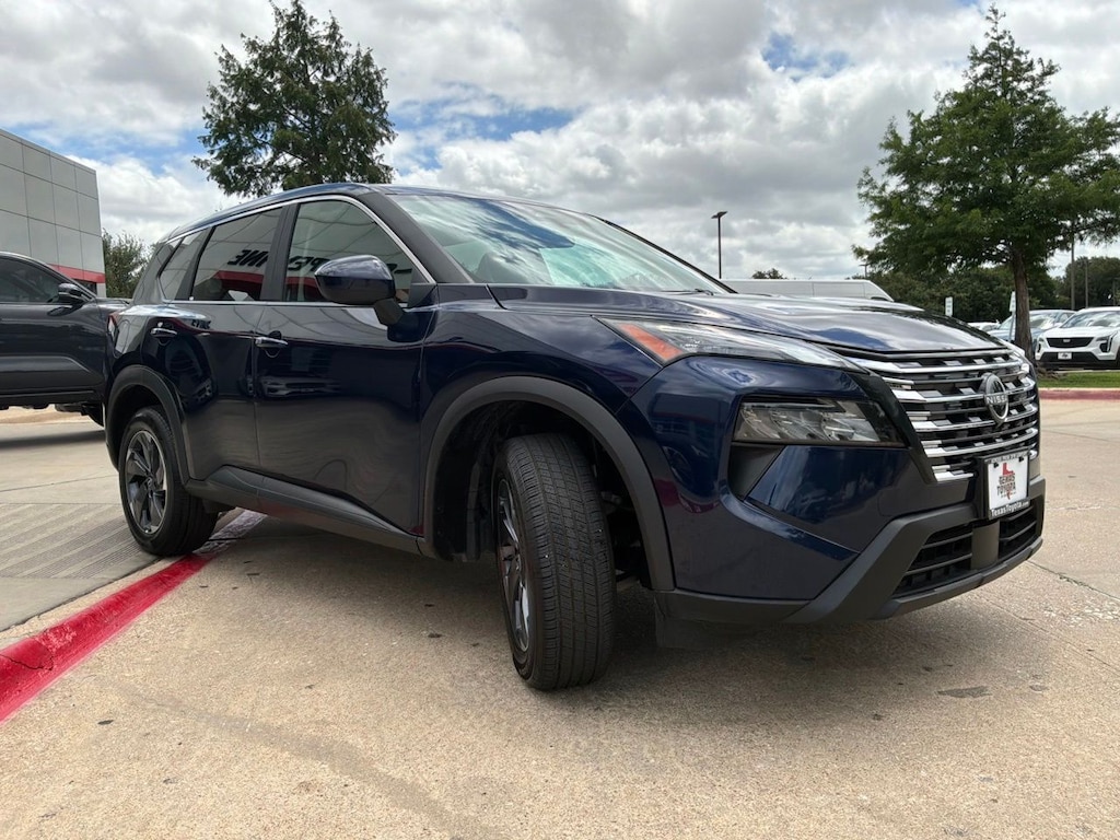 Used 2025 Nissan Rogue SV SUV
