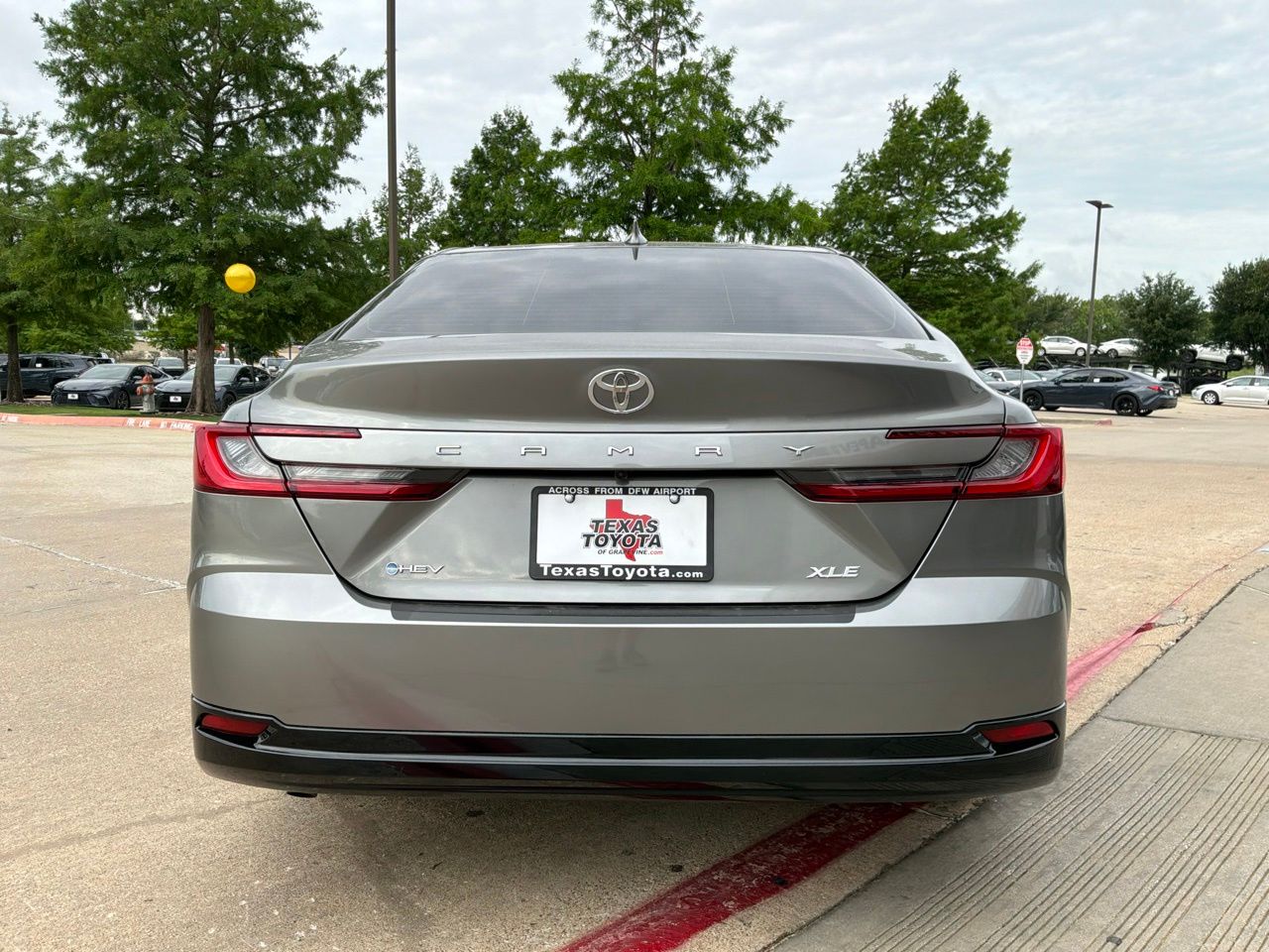 View vehicle photo 6