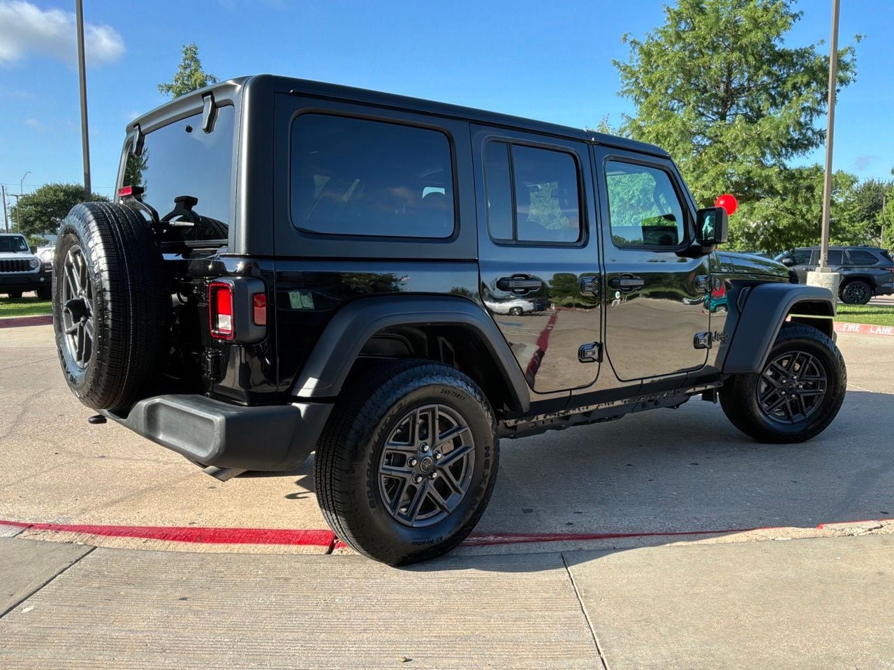 2025 Jeep Wrangler 4-Door Sport S - Photo 6