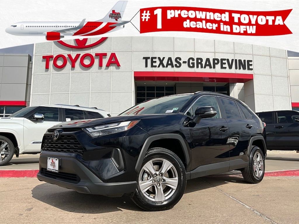 Used 2025 Toyota RAV4 XLE SUV