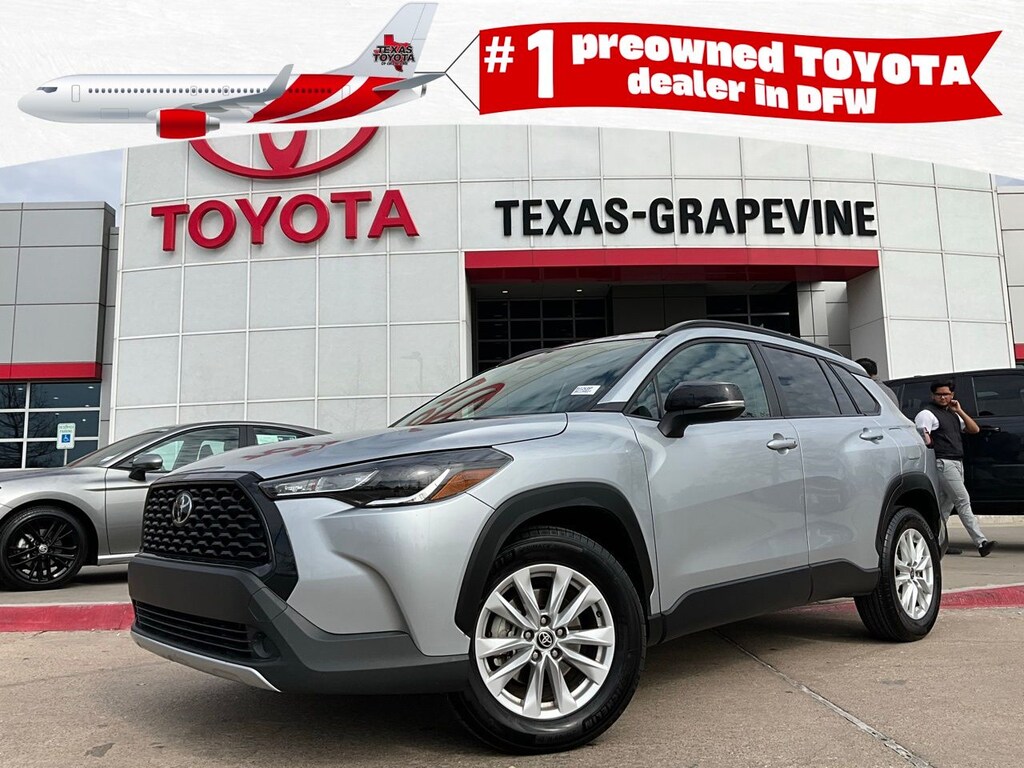 Used 2025 Toyota Corolla Cross LE SUV