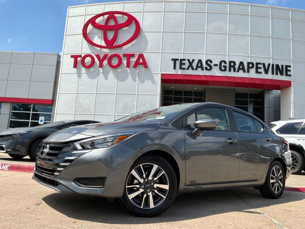 Used 2025 Nissan Versa 1.6 SV Sedan