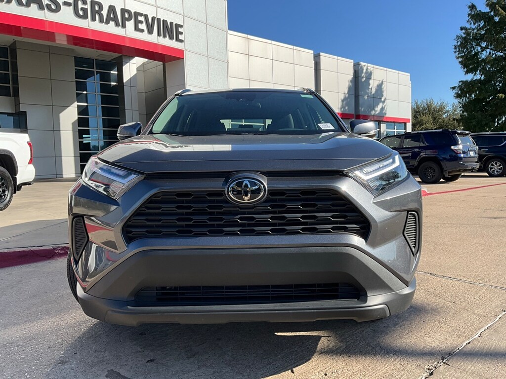Used 2025 Toyota RAV4 XLE SUV