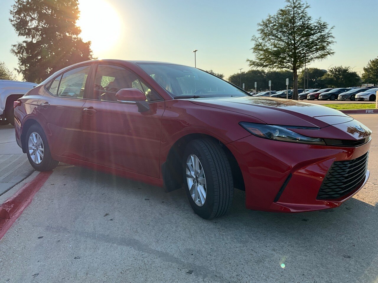 2025 Toyota Camry LE photo 4