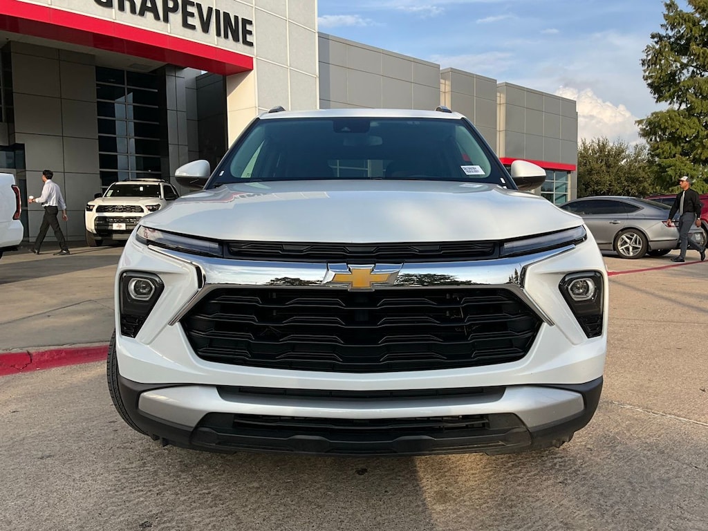 Used 2025 Chevrolet Trailblazer LT SUV