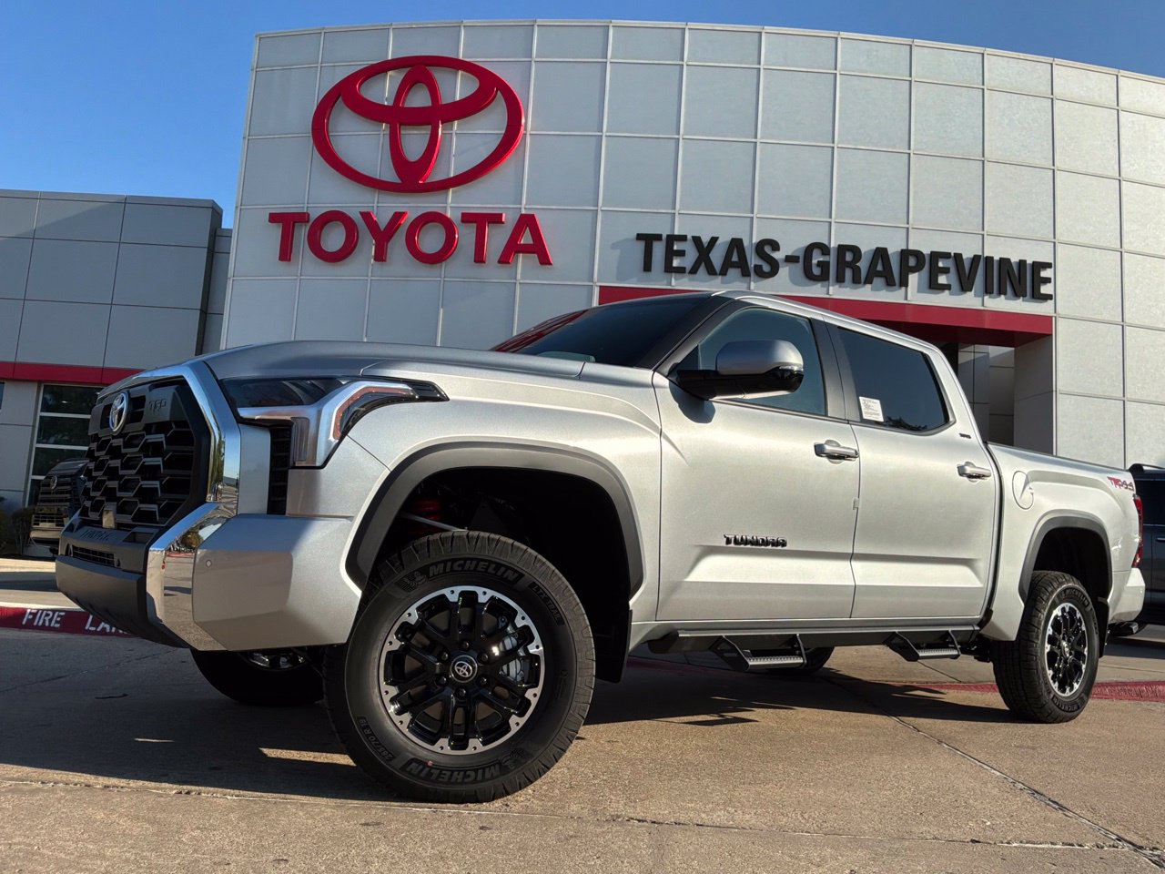 2026 Toyota Tundra SR5 Crew Cab Pickup