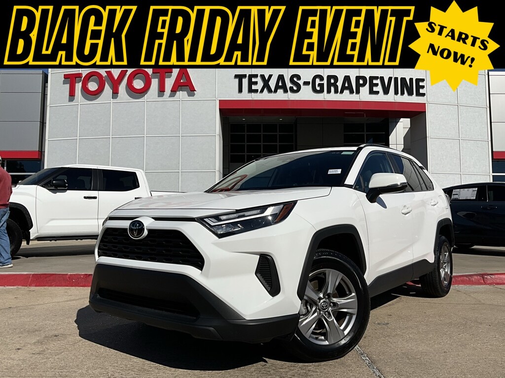 Used 2025 Toyota RAV4 XLE SUV