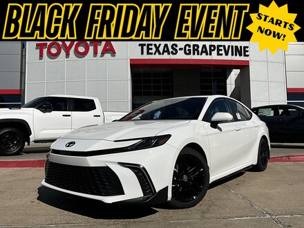 2026 Toyota Camry SE Sedan