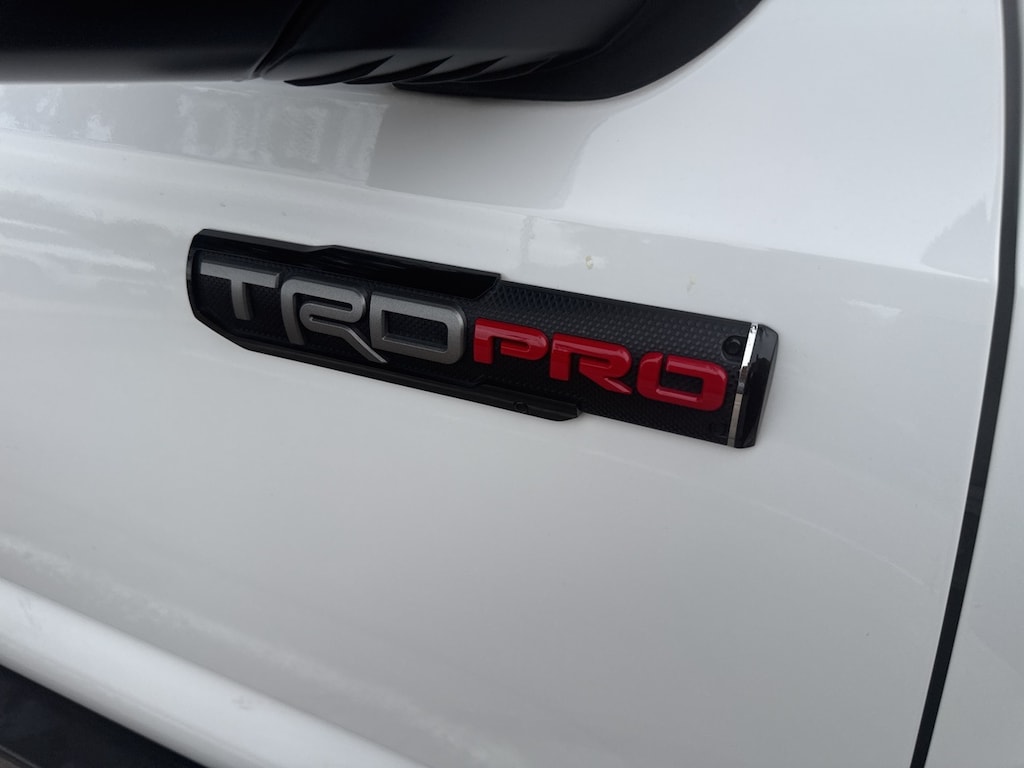 Used 2018 Toyota Tacoma Truck