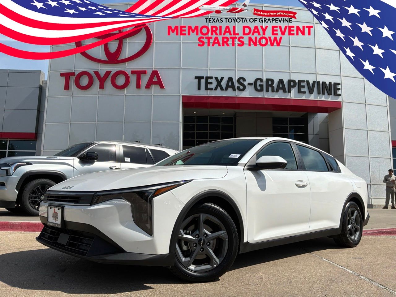 2025 Kia K4 LXS AT's photo