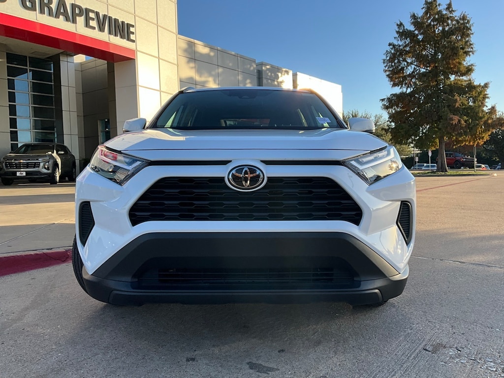 Used 2025 Toyota RAV4 XLE SUV