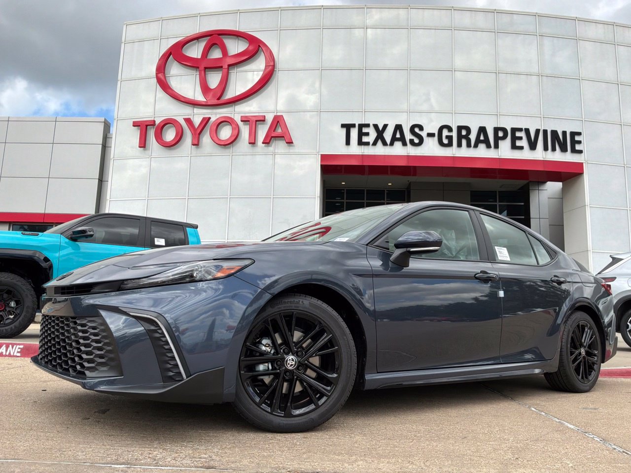 2026 Toyota Camry SE Car
