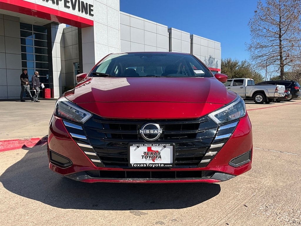 Used 2025 Nissan Versa 1.6 SV Sedan