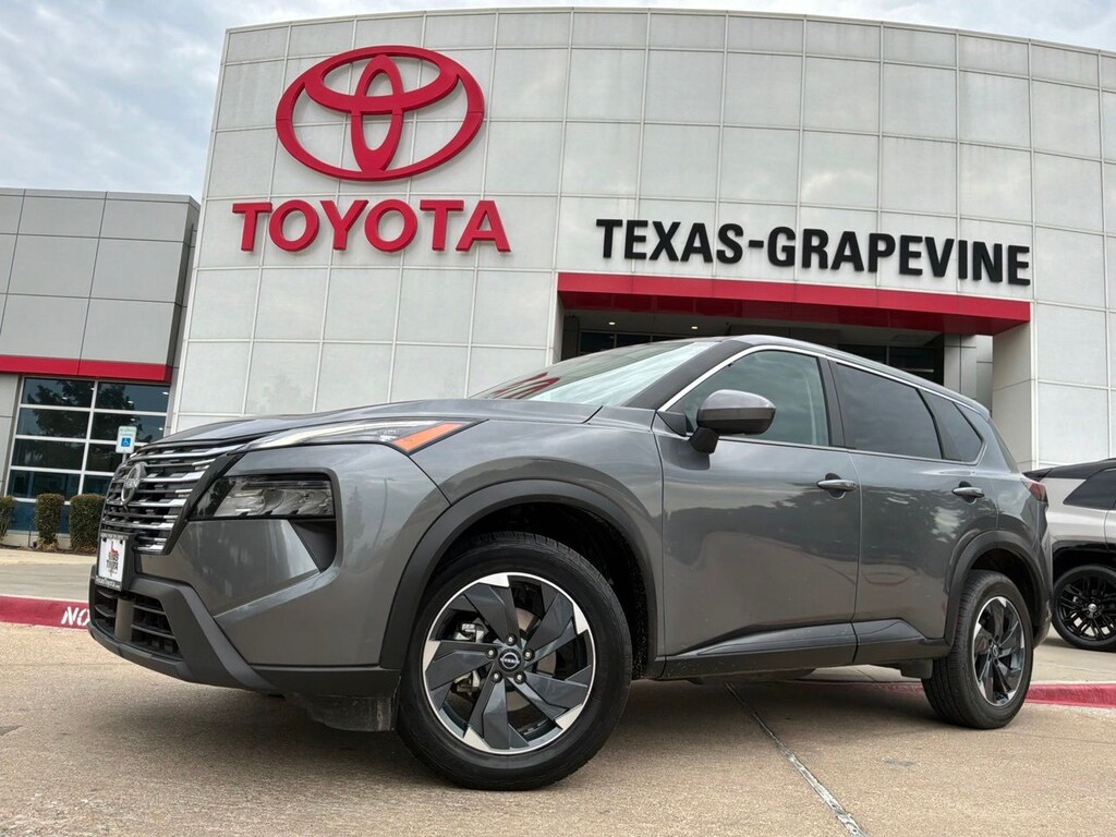Used 2025 Nissan