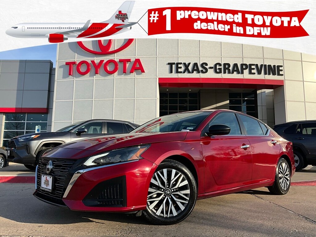 Used 2025 Nissan Altima 2.5 SV Sedan