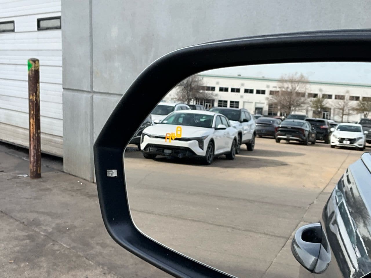 2025 Volkswagen Atlas Cross Sport SE w/Tech - Photo 19