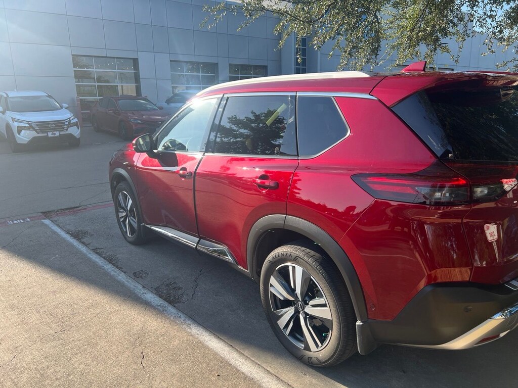 Used 2023 Nissan