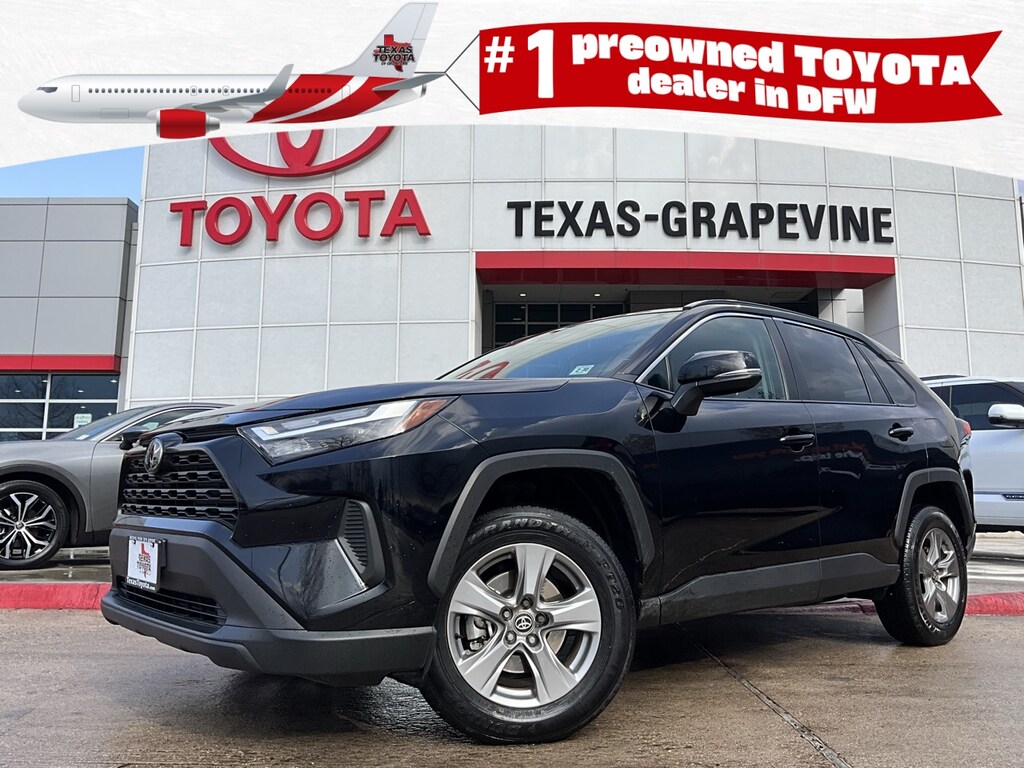 Used 2025 Toyota RAV4 XLE SUV