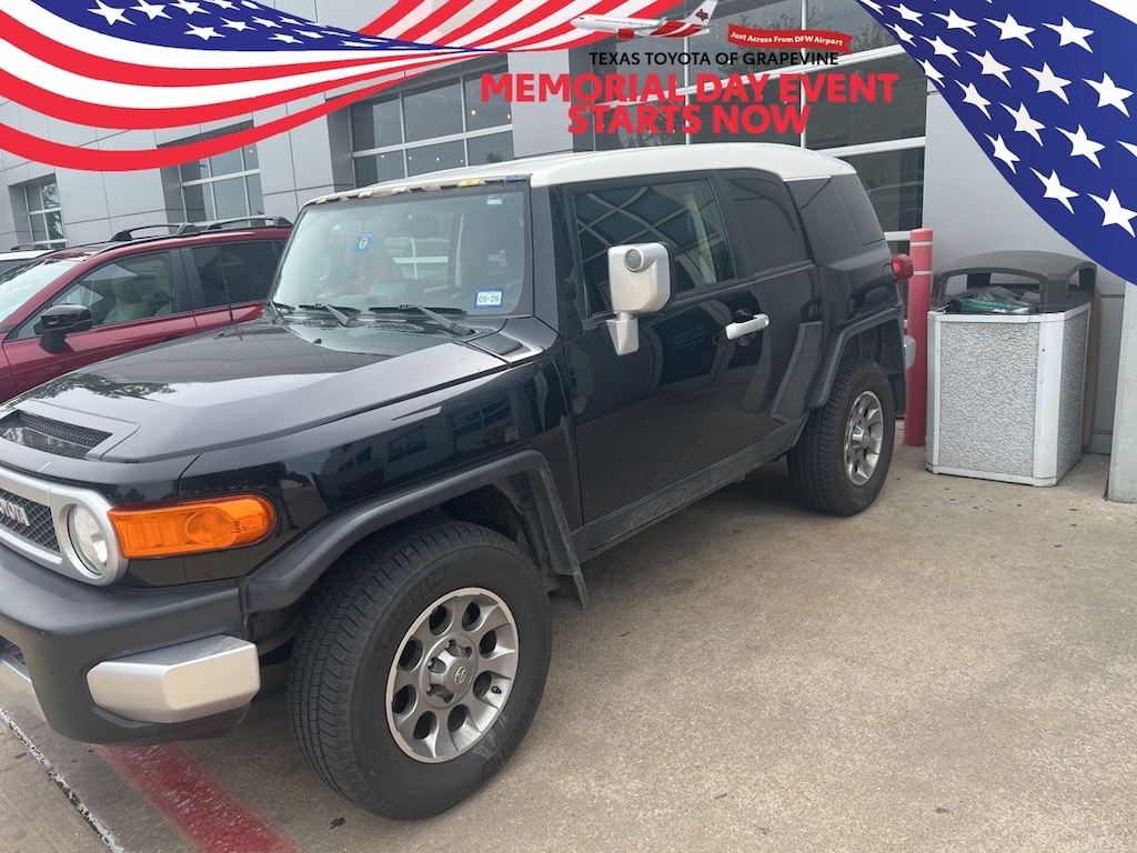 Used 2013 Toyota FJ Cruiser Base SUV