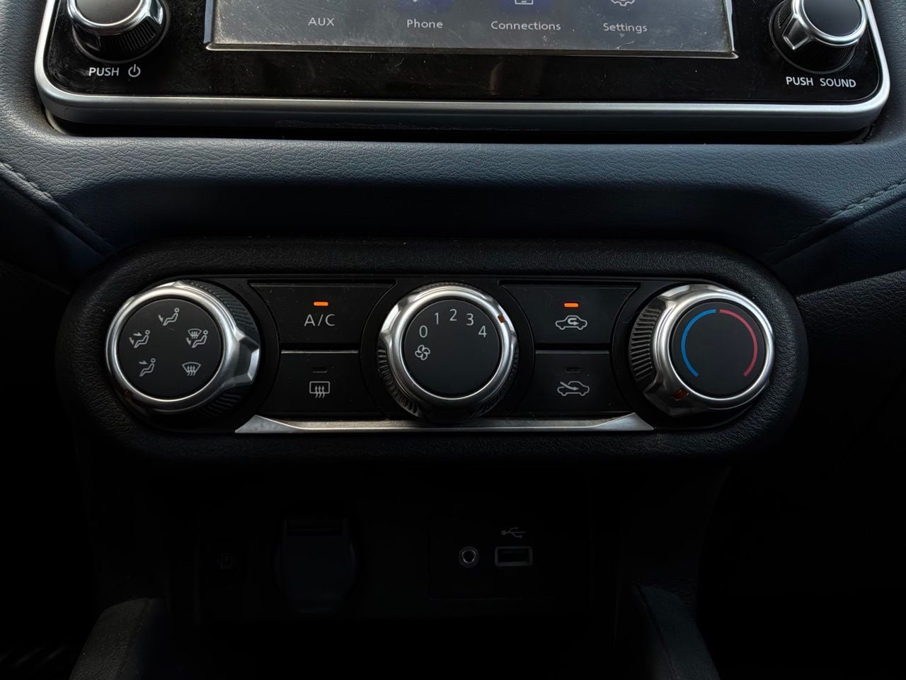 2023 Nissan Versa Sedan SV - Photo 25