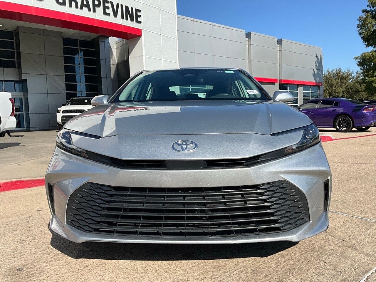 2025 Toyota Camry LE photo 3