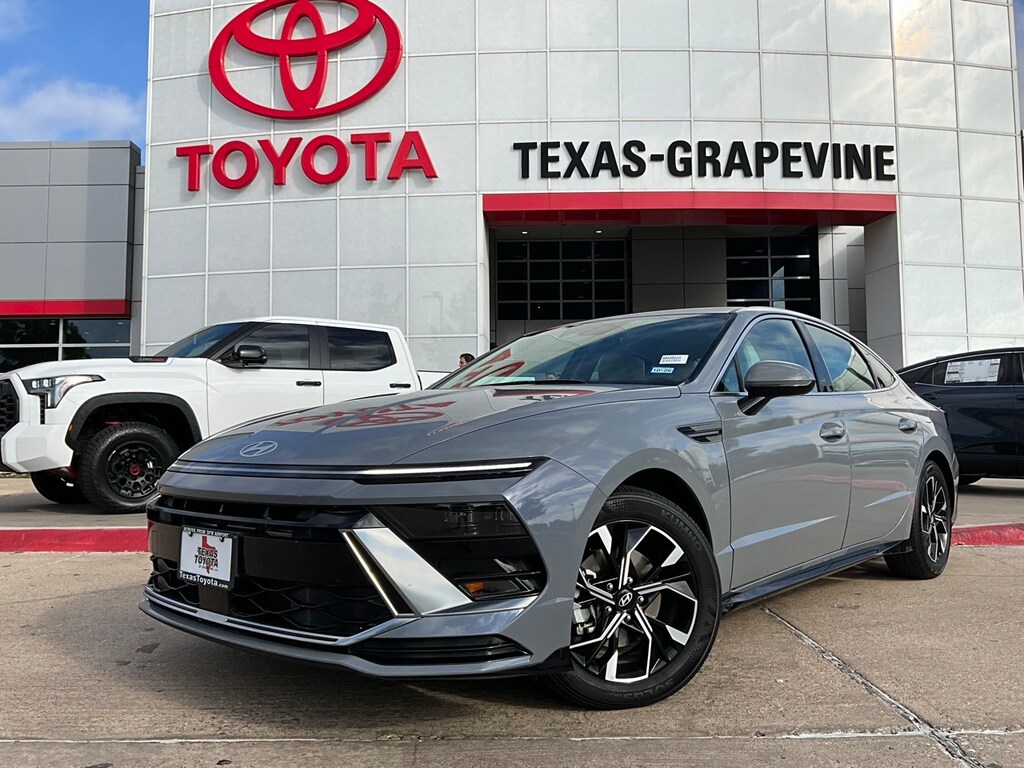 Used 2025 Hyundai Sonata SEL Sedan
