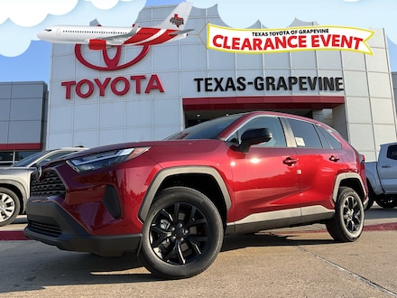 2025 Toyota RAV4 LE SUV
