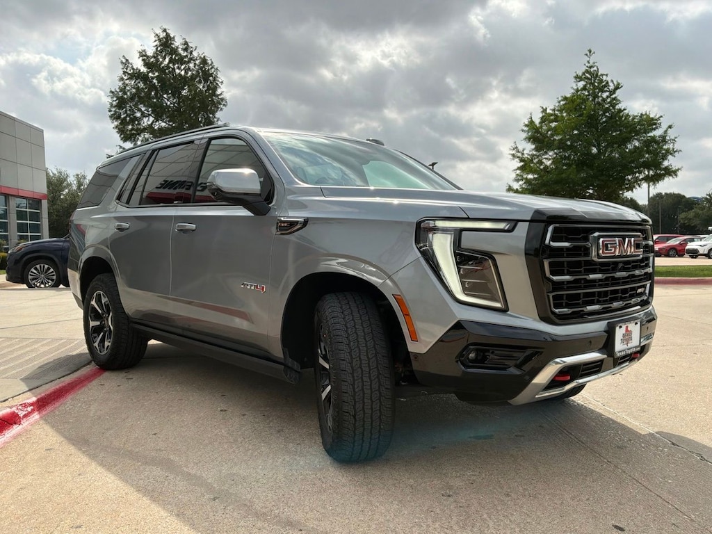 Used 2025 GMC
