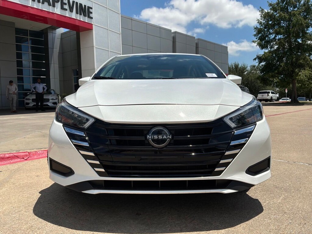 Used 2025 Nissan