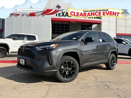 2025 Toyota RAV4 LE SUV