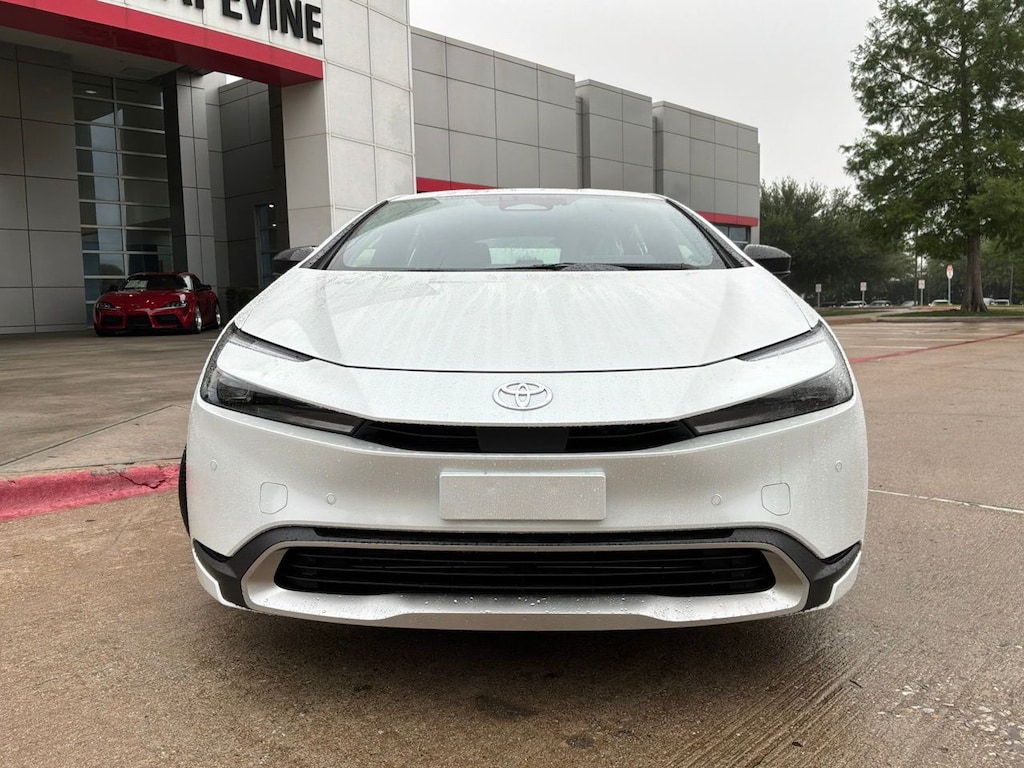 New 2026 Toyota Prius Plug-In Hybrid SE Hatchback