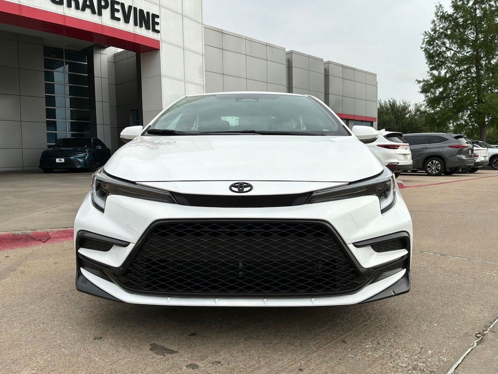 New 2026 Toyota Corolla Hybrid SE Sedan