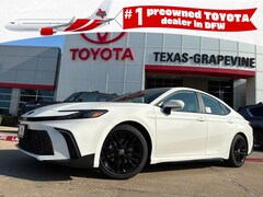 2026 Toyota Camry SE Car