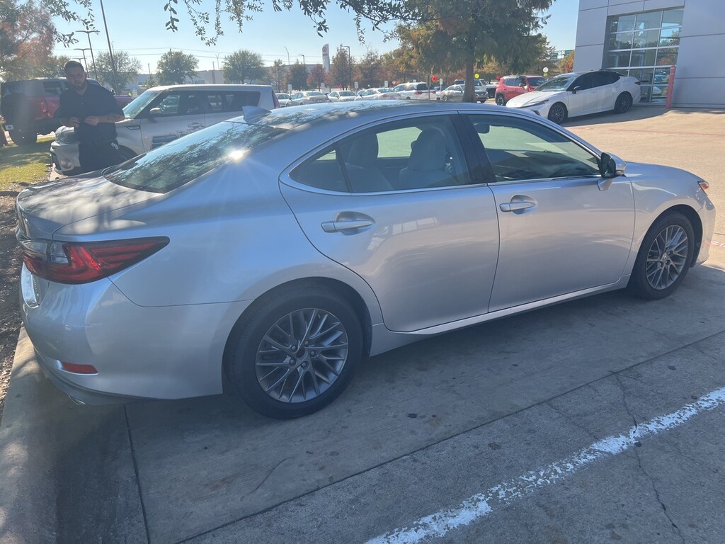 Used 2018 Lexus ES 350 Sedan