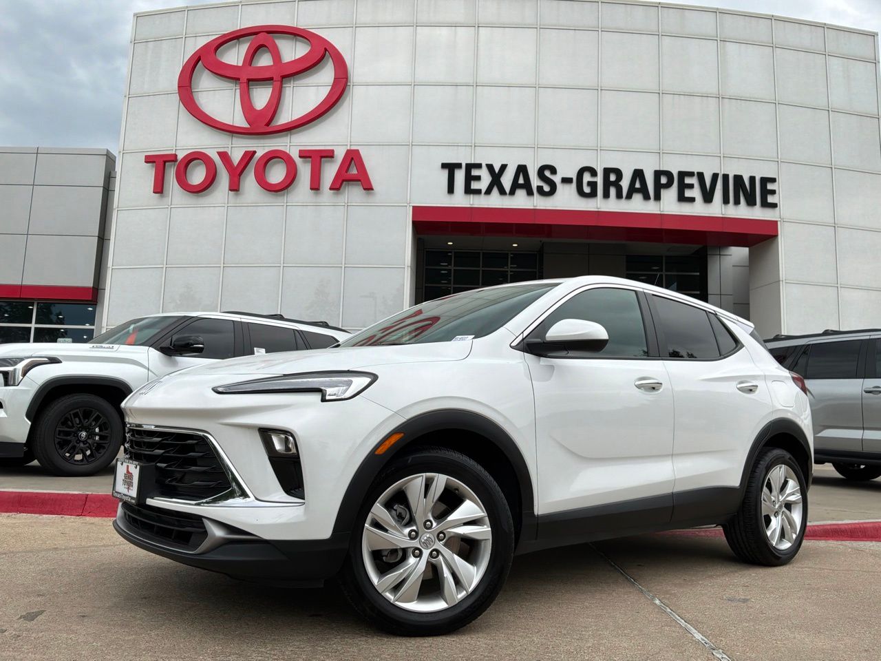 Vehicle Image 2