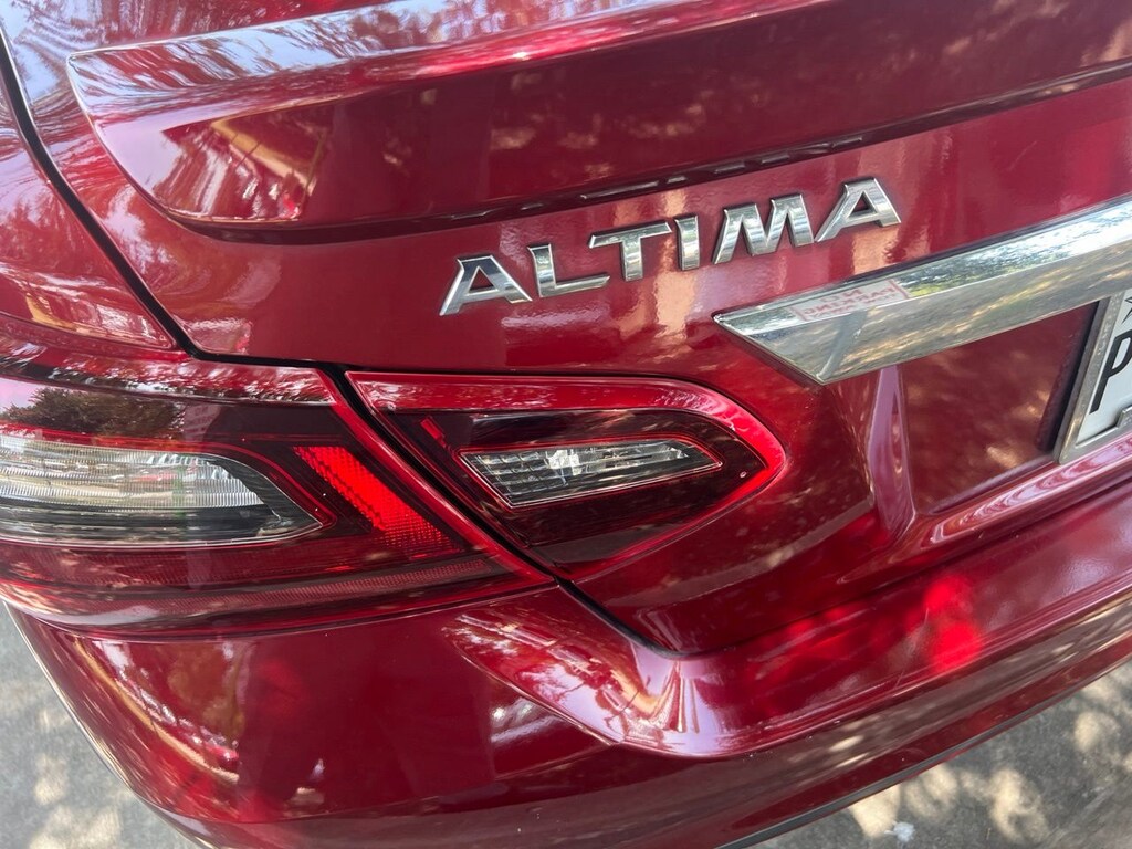 Used 2018 Nissan