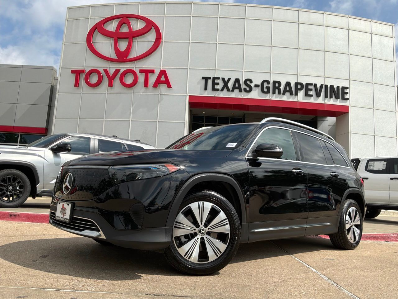 Used 2024 Mercedes-Benz EQB Base with VIN W1N9M0CB8RN080231 for sale in Grapevine, TX