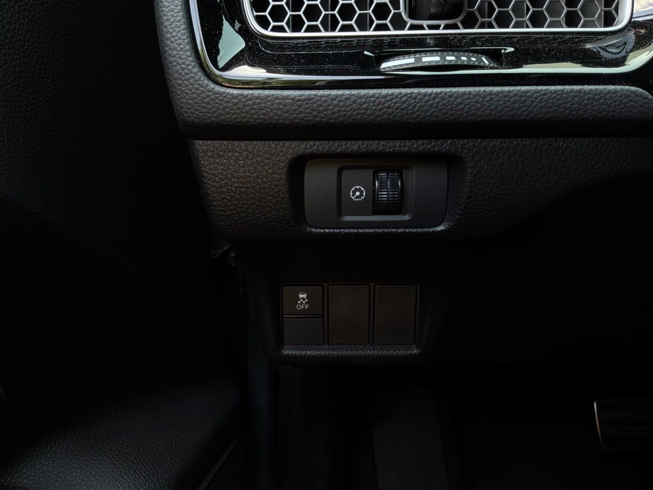 2025 Honda Civic Hatchback Sport - Photo 20