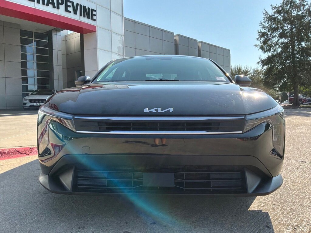 Used 2025 Kia