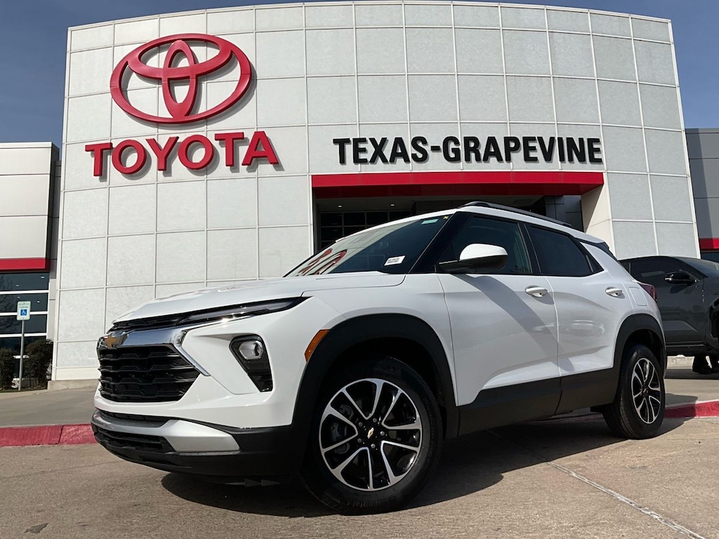 Used 2025 Chevrolet Trailblazer LT SUV