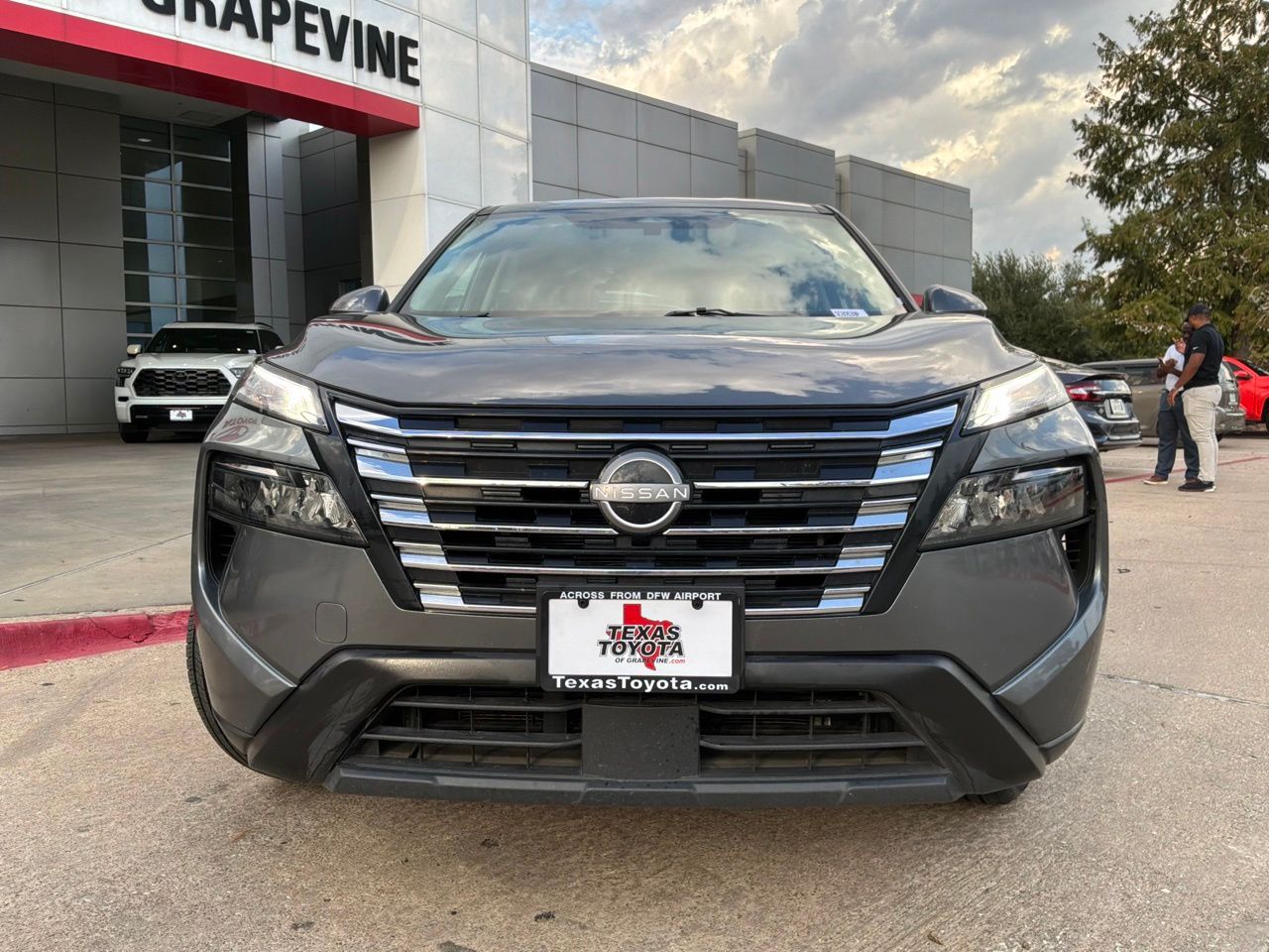 Used 2025 Nissan Rogue SV SUV