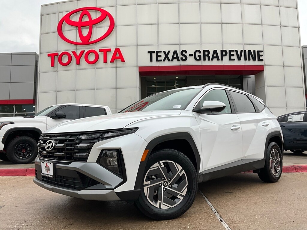 Used 2025 Hyundai Tucson Hybrid Blue SUV