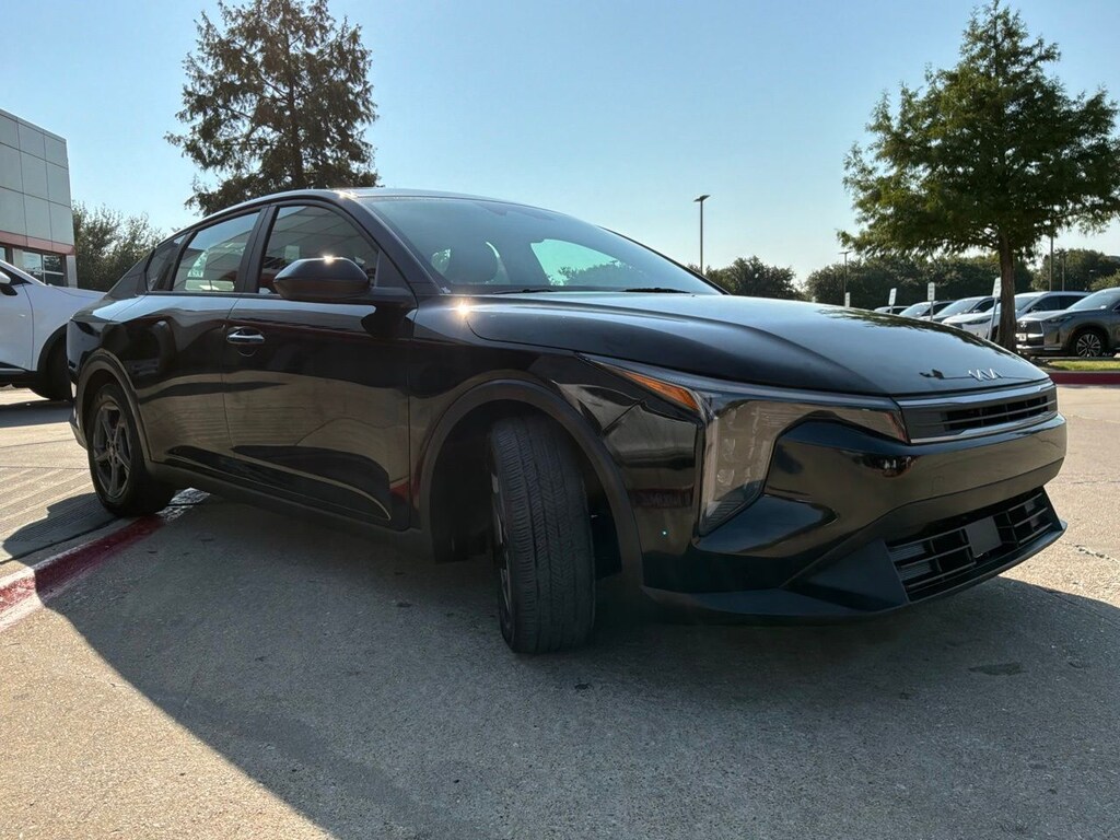 Used 2025 Kia